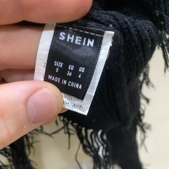 SHEIN Black Distressed Cropped Sweater Small Fringe Grunge Knit Top - Picture 5 of 8